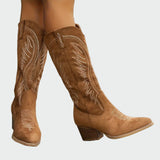 Neža | Cizme cowboy ornate cu perle și broderii elegante Neža