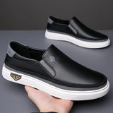 Gorm | Slip-on minimalist ușor Gorm