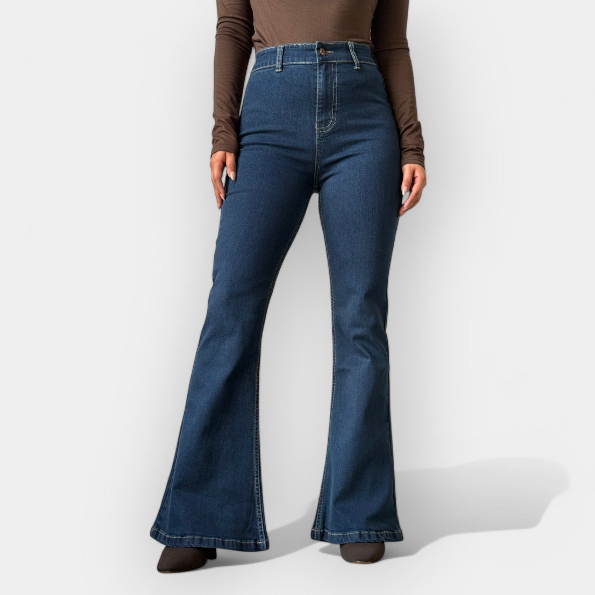 Alessia | Jeans evazați cu talie înaltă Alessia