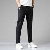 Riccardo | Pantaloni ultra-ușori slim-fit Riccardo