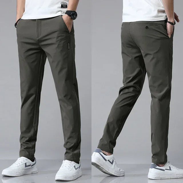Riccardo | Pantaloni ultra-ușori slim-fit Riccardo